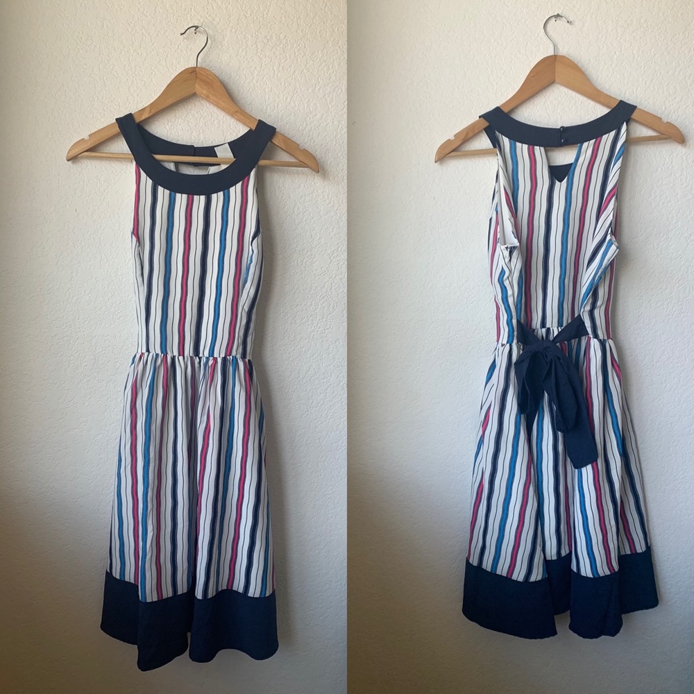 2/$20 NWOT ModCloth Striped A-Line Keyhole back dress w/sash